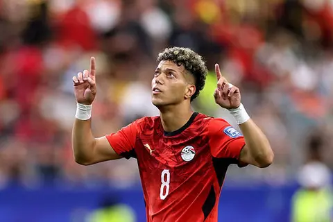 الثاني في كأس العالم.. إمام عاشور يتقدم لـ مصر أمام أستراليا